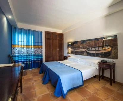 Una de las cómodas habitaciones dobles de este tranquilo hotel.