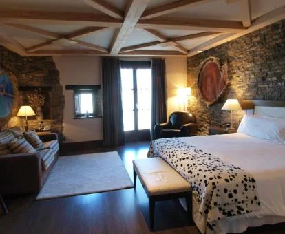 Una de las preciosas habitaciones de estilo tradicional de este hotel rural.