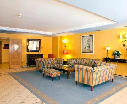 Espacio acogedor de uso compartido de este establecimiento rural.