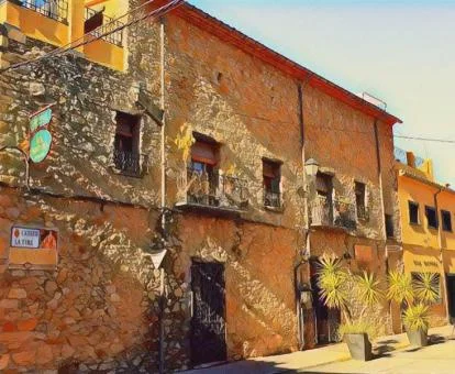 Edificio de este coqueto hotel rural solo para adultos.